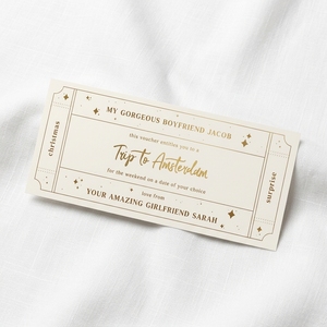 บัตรของขวัญเซอร์ไพรส์ลายทองคำเปลว แบบบัตรผ่า<span class=keywords><strong>น</strong></span>ขึ้นเครื่องบิน  สามารถปรับแต่งได้  สำหรับเป็นของขวัญคริสต์มาส วั<span class=keywords><strong>น</strong></span>เกิด วั<span class=keywords><strong>น</strong></span>ครบรอบ - Product Image 4
