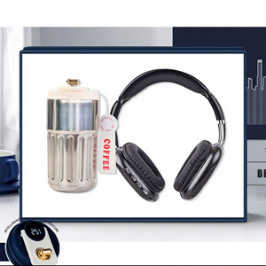 Set de Regalo Empresarial con Productos de Tendencia para el Día de San Valentín: Termo con Pantalla LED, Masajeador de Cuello, Auriculares Inalámbricos Bluetooth - Product Image 3