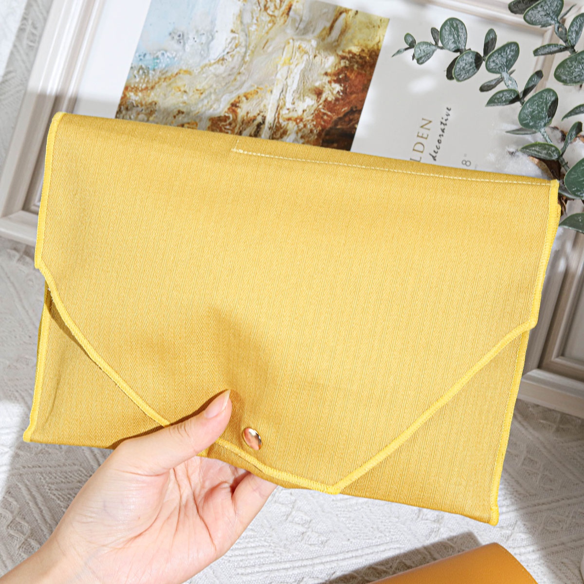 Lemon yellow