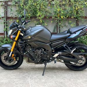 Yamaha1 FZ8N 779cc Motor de 4 Cilindros en Línea Naked <span class=keywords><strong>Streetfighter</strong></span> 106HP Horquillas Invertidas Doradas y Escape Modificado (Motocicleta Deportiva Urbana) Motos a Gasolina - Product Image 2
