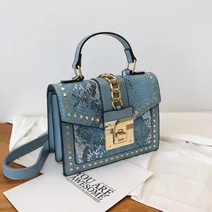 2020 디자이너 유명 브랜드 pu 가죽 럭셔리 snakeskin 인쇄 어깨 crossbody 가방 리벳 지갑과 핸드백 여성