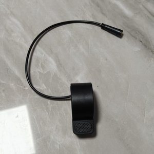 Repuesto de Empuñadura de Acelerador de Pulgar LIVIAE para Patinetes Eléctricos Geofought, Compatible con los Modelos M5, R7, R8, G14, M9 y S5 - Product Image 3