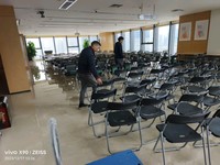 Chaise pliante d'extérieur et d'intérieur, siège en plastique résistant aux intempéries, siège portable idéal pour les stades, les cérémonies et les locations
