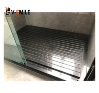 Marches et contremarches d'escalier en granit noir Galaxy antidérapant standard personnalisées