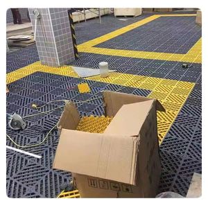 ที่กั้นการระบายน้ำแบบคลิกเพื่อป้องกันการลื่นกระเบื้องปูพื้นแยกส่วนสำหรับในร่มโรงรถล็อกเกอร์ห้องชั้นใต้ดินและบันได - Product Image 4