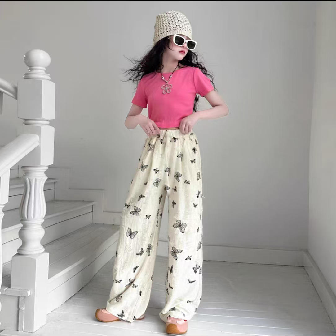 Fotos de chicas con caderas anchas Mejor diseño de pantalones