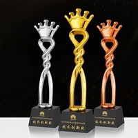 Trophée Couronne en Résine Or Argent Cuivre avec Cristal, Récompense Personnalisée pour Sports et Films, Plaque de Récompense en Résine Couronne