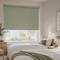 Stores enrouleurs modernes en tissu texturé sur mesure avec chaîne à billes manuelle pour la protection de la vie privée des fenêtres d'hôtel