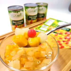 Cóctel de fruta enlatada OASIC, melocotón enlatado, piña, cereza, pera, dados en almíbar ligero - Product Image 6