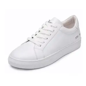 定制运动鞋白色超细纤维皮革滑板鞋来样定做男女步行风格鞋