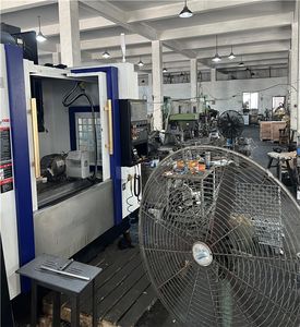 Ancrages muraux à haute capacité de charge et vis d'ancrage pour murs en béton 13*40mm, chevilles métalliques pour cloisons sèches en acier allié de zinc en stock - Product Image 4