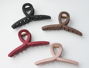 Fermacapelli in Silicone a Forma di Squalo da 12,5 cm per la Parte Posteriore della Testa, Leggero e Monocolore - Product Image 1