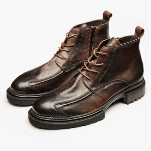 <span class=keywords><strong>Scarpe</strong></span> e Stivali da Uomo con Cerniera Alta. Stivaletti con Suola Spessa. Stivali da Uomo Usati - Product Image 1
