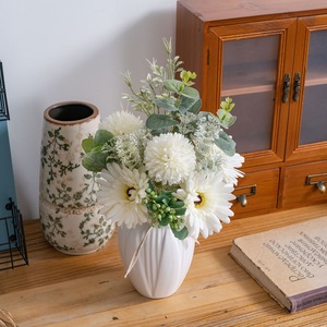 Jinshuhuameng Ramo de Flores Artificiales, Margaritas Blancas de Plástico y Tela Tejida, Decoración para el Hogar CF01348 - Product Image 1