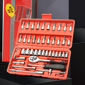 Ensemble de clés à molette multifonctionnelles pour la réparation automobile, boîte à outils manuelle universelle, petits outils à main, y compris un jeu de douilles - Product Image 1