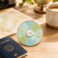 Broche en métal doré brillant personnalisable avec roue tournante, thème voyage, souvenir, cadeau d'affaires, OEM ODM