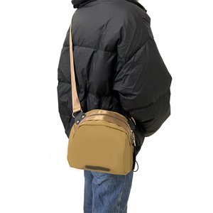 Vente en gros Alibaba Fournisseur vérifié OEM Sacs à bandoulière en nylon pour femmes Sacs à bandoulière pour femmes personnalisés à la mode pour femmes - Product Image 3