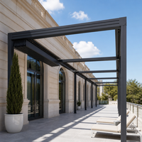Motorisierte Einziehbare Lamellen-Pergola Aluminium Faltbares Schiebedach-System Wasserdichtes Sonnenschutz-Überdachungssystem für Außenterrassen