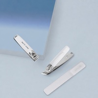 Kit de manucure et pédicure 5 en 1, coupe-ongles, outils de pédicure et de manucure en métal avec soin des orteils et des doigts