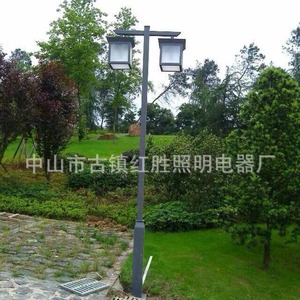 Lámpara de jardín LED de 3 m con doble cabezal de aleación de aluminio para iluminación exterior de villas y patios. - Product Image 3