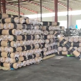 ตาข่ายบังแดด Zhida ZD01 คุณภาพสูง HDPE 200gsm ขนาด 2*40 เมตร สีเบจ-ดำ ป้องกันแสงแดด 90% แบบม้วน พร้อมสีที่ปรับแต่งได้สำหรับประเทศกาตาร์ - Product Image 5
