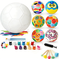 Kit de peinture DIY pour enfants, ballon de football à peindre soi-même, 6 pièces par ensemble, matériau PU avec pompe, emballé dans une boîte colorée, pour activité DIY des enfants