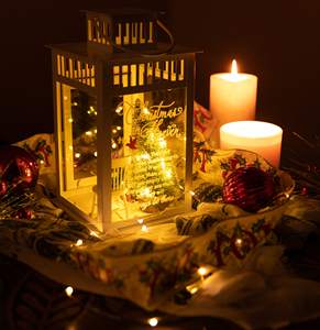 Juego de Regalo Conmemorativo de Navidad en el Cielo, Linterna de Metal Plateado con Adornos Navideños de Plástico, Decoraciones para la Pérdida de un Ser Querido - Product Image 6