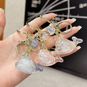<span class=keywords><strong>Anime</strong></span> Cartoon Acryl Transparenter Kleiner Delfin Schlüsselanhänger Niedlicher Bubble-Style Einfarbiger Auto-Charm 6cm Anpassbares Logo - Product Image 2