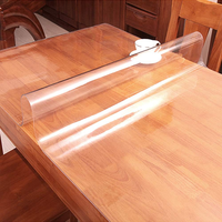 Nappe de table en PVC transparente épaisse multi-tailles personnalisée nappe en plastique de forme personnalisée rectangulaire tapis de table de bureau pour la décoration