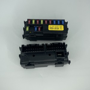 Boîtier de relais de fusibles automobile 919513X130, panneau de fusibles de jonction pour remplacement du système électrique des véhicules Hyundai Kia - Product Image 4