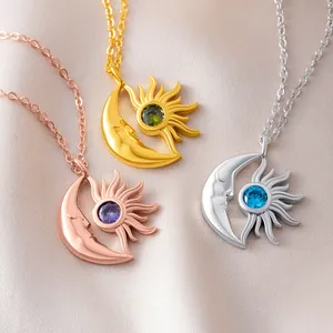 <span class=keywords><strong>Collana</strong></span> Personalizzata <span class=keywords><strong>con</strong></span> <span class=keywords><strong>Ciondolo</strong></span> <span class=keywords><strong>Luna</strong></span> <span class=keywords><strong>e</strong></span> <span class=keywords><strong>Sole</strong></span>, <span class=keywords><strong>con</strong></span> Pietra Portafortuna, Placcata in Oro 18k, Gioielli da Donna, <span class=keywords><strong>Collana</strong></span> <span class=keywords><strong>Sole</strong></span> Personalizzata - Product Image 3