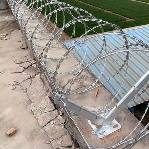 Precio de fábrica Rongbang Galvanizado Concertina Razor <span class=keywords><strong>Wire</strong></span> Fence Blade Razor Alambre de púas; Servicios de fabricación de alta calidad - Product Image 2