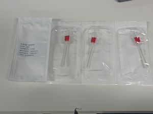 Cánula Arterial Desechable Estéril de Alta Precisión 20G 22G con Cámara Flashback o Monitor Hemodinámico Veterinario - Product Image 5