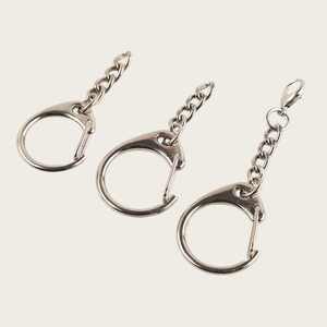 Porte-clés moderne minimaliste en <span class=keywords><strong>alliage</strong></span> de zinc avec petite chaîne à fermoir en C et anneau porte-clés - Product Image 5