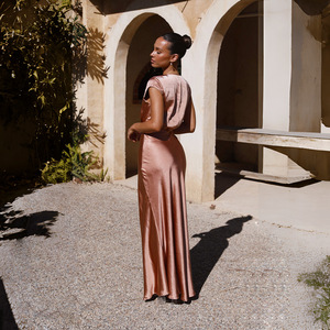 Robe longue sirène en satin uni à col en V, style vintage, romantique et élégante, pour soirée, vêtements pour femmes, robes de soirée pour femmes - Product Image 6