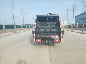 FOTON Manual Hydraulic China 8cbm 9cbm Compress Garbage Compactor Truck with High Quality - Product Image 5