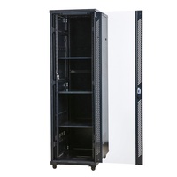 Armoire de réseau SPCC à chargement élevé avec porte en verre trempé support de serveur debout au plancher avant avec serrures en stock