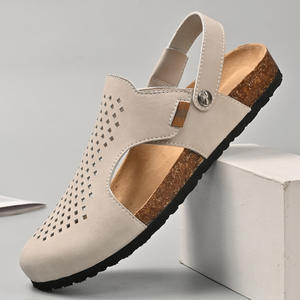 Nuevas Sandalias de Hombre 2026, Tipo Pantuflas, para Verano, Uso en Exteriores, Cuero Genuino Suave, Versátiles, con Suela Gruesa, a la Moda - Product Image 1