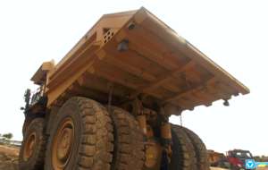 <span class=keywords><strong>Camion</strong></span> à benne basculante officiel XCMG 200 tonnes XDE200 4*2 <span class=keywords><strong>Camion</strong></span> à benne basculante minier d'occasion <span class=keywords><strong>Prix</strong></span> de vente - Product Image 4