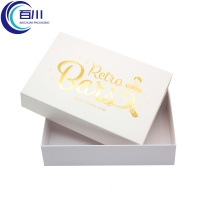 Caja de Regalo Blanca Resistente Reutilizable con Impresión de Logotipo en Dorado para Galletas, Chocolates, Regalos o Productos Cosméticos