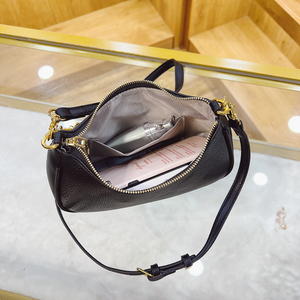 Bolso Tipo Dumpling Casual de Alta Gama para Mujer Patrón de Lichi Suave. Con cadena para la axila. Estilo moderno y a la moda.<span class=keywords><strong>663</strong></span> - Product Image 6