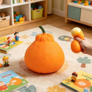 JITENG Grandes balles anti-stress en forme de fruit orange moche en TPR, jouet sensoriel réaliste à presser pour adultes, pour l'anxiété - Product Image 2