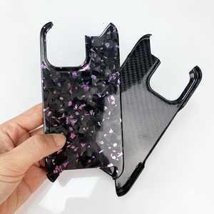 Étui de téléphone en fibre de carbone vert violet forgé de haute qualité OEM ODM pour iPhone 16 Pro & 16Pro Max Couverture à la mode - Product Image 6