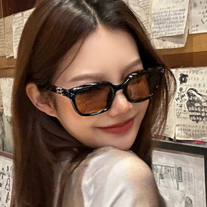 <span class=keywords><strong>Gafas</strong></span> DL 2024, <span class=keywords><strong>gafas</strong></span> de sol de ojo de gato de diseñador de marca para mujer, <span class=keywords><strong>gafas</strong></span> Retro para mujer, <span class=keywords><strong>gafas</strong></span> de sol de protección UV400 para mujer - Product Image 2