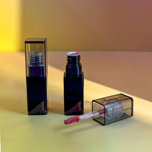 ลิปกลอสเนื้อแมทท์มิเนอรัลสมุนไพร MLM บำรุงริมฝีปากแบบวีแกน พร้อมลิปทินท์  รับผลิตเครื่องสำอางแบรนด์ส่วนตัว - Product Image 2