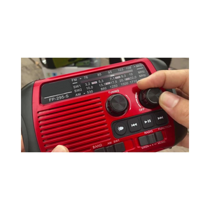 Radio de Emergencia Portátil Solar con Manivela AM FM SW, Linterna LED y Banco de Energía para Uso en Exteriores - Product Image 4