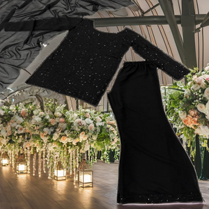 ชุดแต่งงานแบบดั้งเดิม VASTRA COTTAGE ผ้าจอร์เจตต์ปักเลื่อมอย่างประณีต พร้อมผ้าคลุมไหล่เข้าชุด ตัดเย็บสำเร็จพร้อมใส่ ดีไซน์เนอร์แพลโซ - Product Image 2