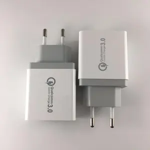 3 Poorten Usb Oplader Qc 3.0 30W Snel Opladen Reisoplader Voor Mobiele Telefoon