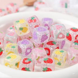 Cuentas acrílicas cuadradas de frutas transparentes energéticas para materiales hechos a mano DIY accesorios de cadena de teléfono móvil fabricación de joyas - Product Image 1