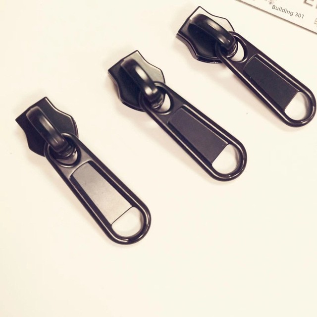 In-stock 5#  Zipper Puller Reversible Black Electrophoretic Zinc Alloy Metal Zipper Head Detachable Zipper Cord